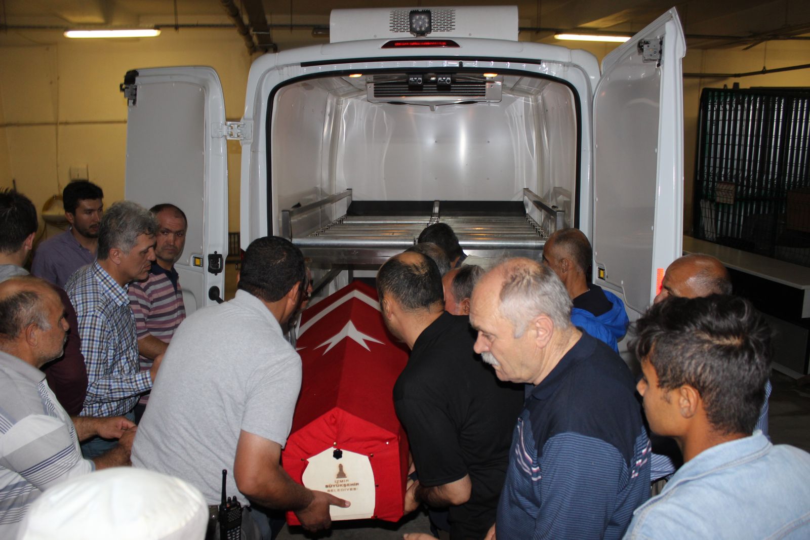 Şehit öğretmen Aybüke’nin naaşı Çorum'a getirildi